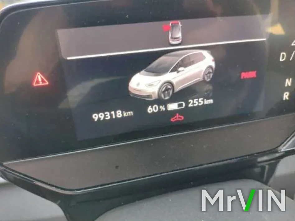 The dashboard of the Volkswagen ID.3 showing 99,318 km after the crash